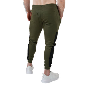 STRIPED ACCENT JOGGERS